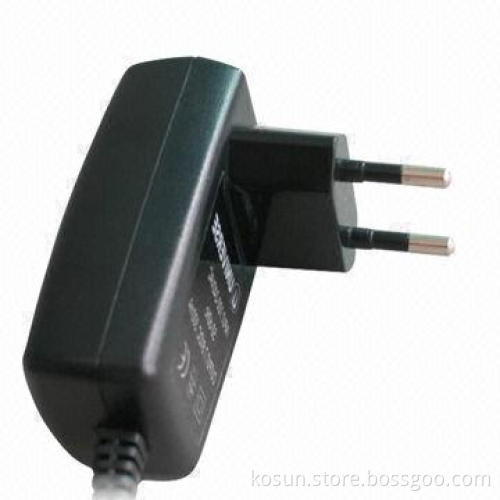 Mobile Phone Charger, Measures 71.6 x 32.5 x 51.5mm, Available in Two AC Plugs
